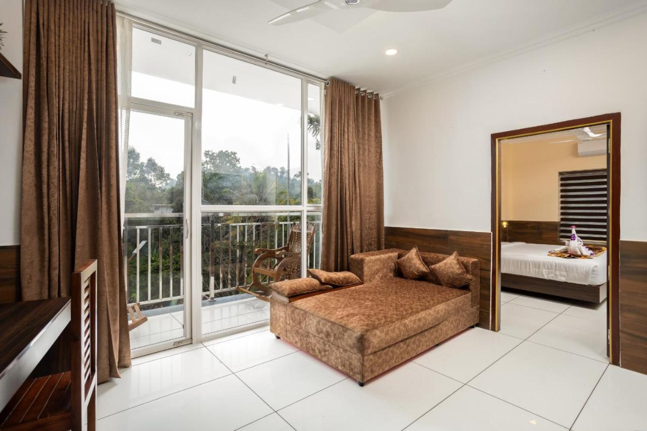 Star Emirates Luxury Resort And Spa, Munnar Anachal Exterior foto