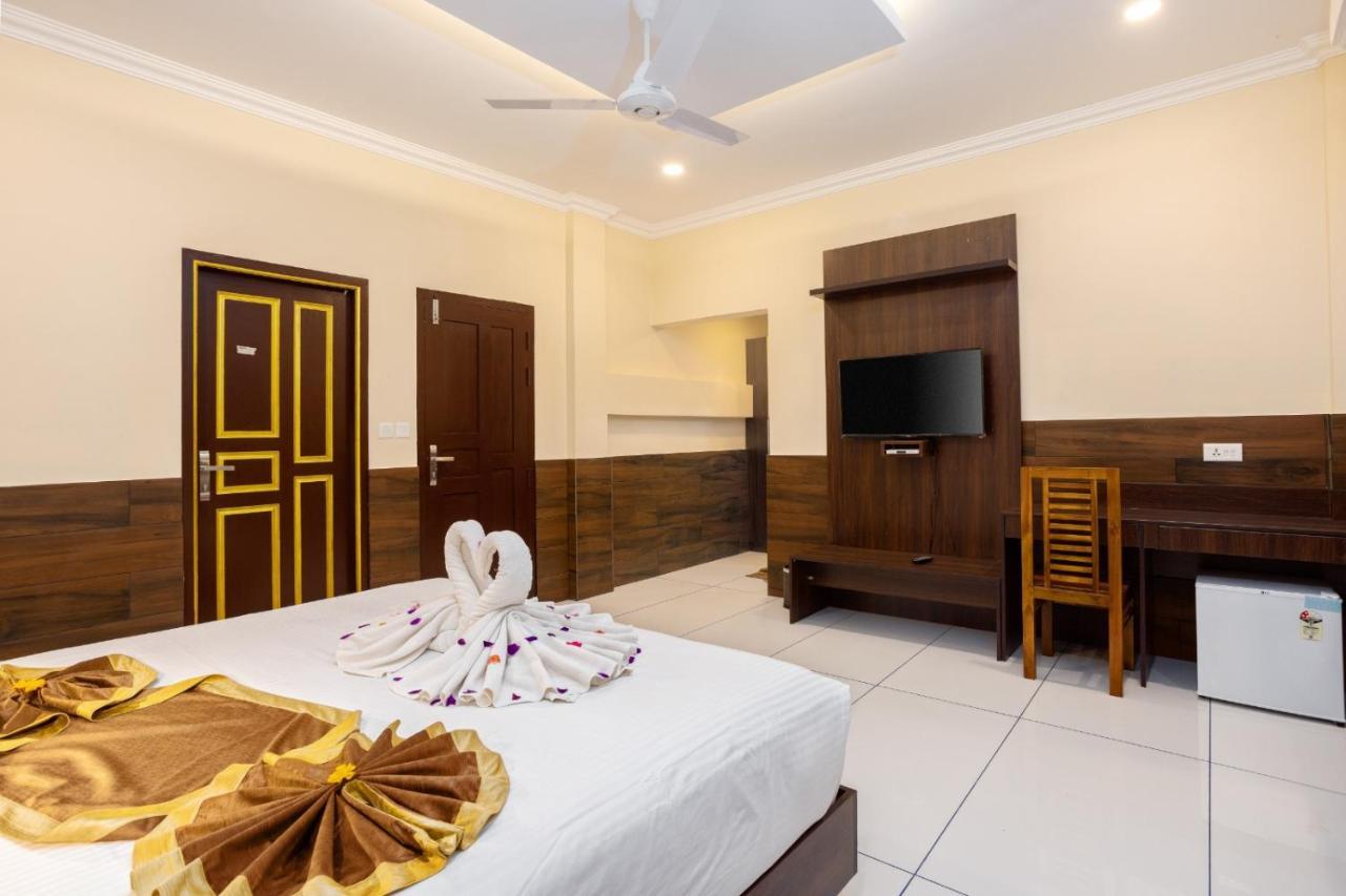Star Emirates Luxury Resort And Spa, Munnar Anachal Exterior foto
