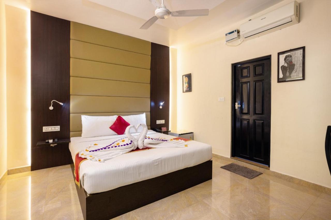 Star Emirates Luxury Resort And Spa, Munnar Anachal Exterior foto