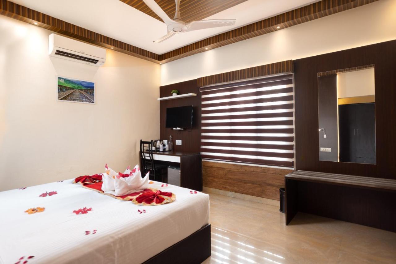 Star Emirates Luxury Resort And Spa, Munnar Anachal Exterior foto