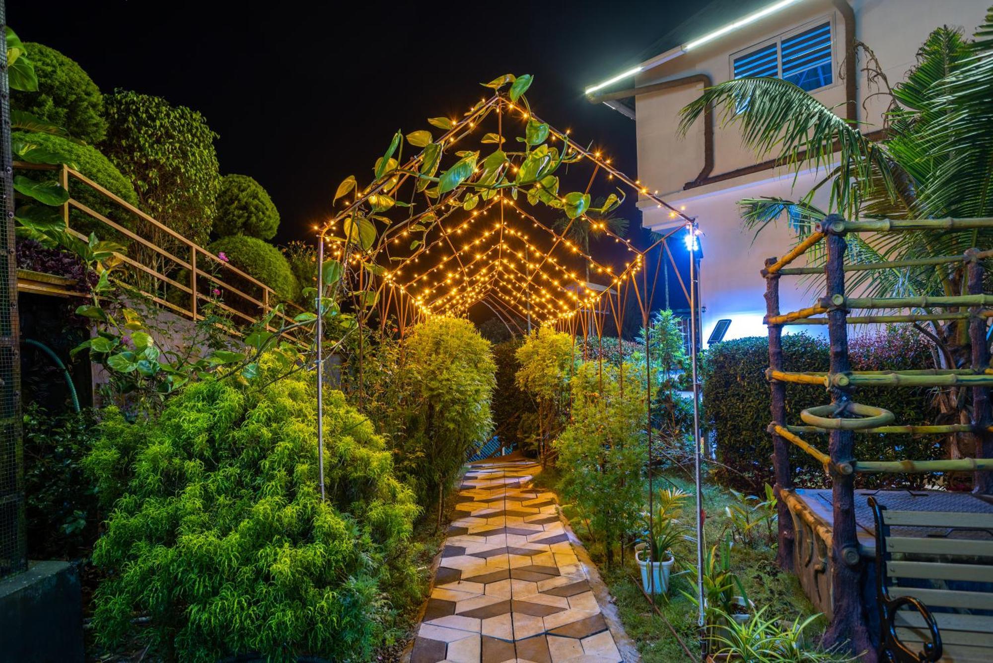 Star Emirates Luxury Resort And Spa, Munnar Anachal Exterior foto