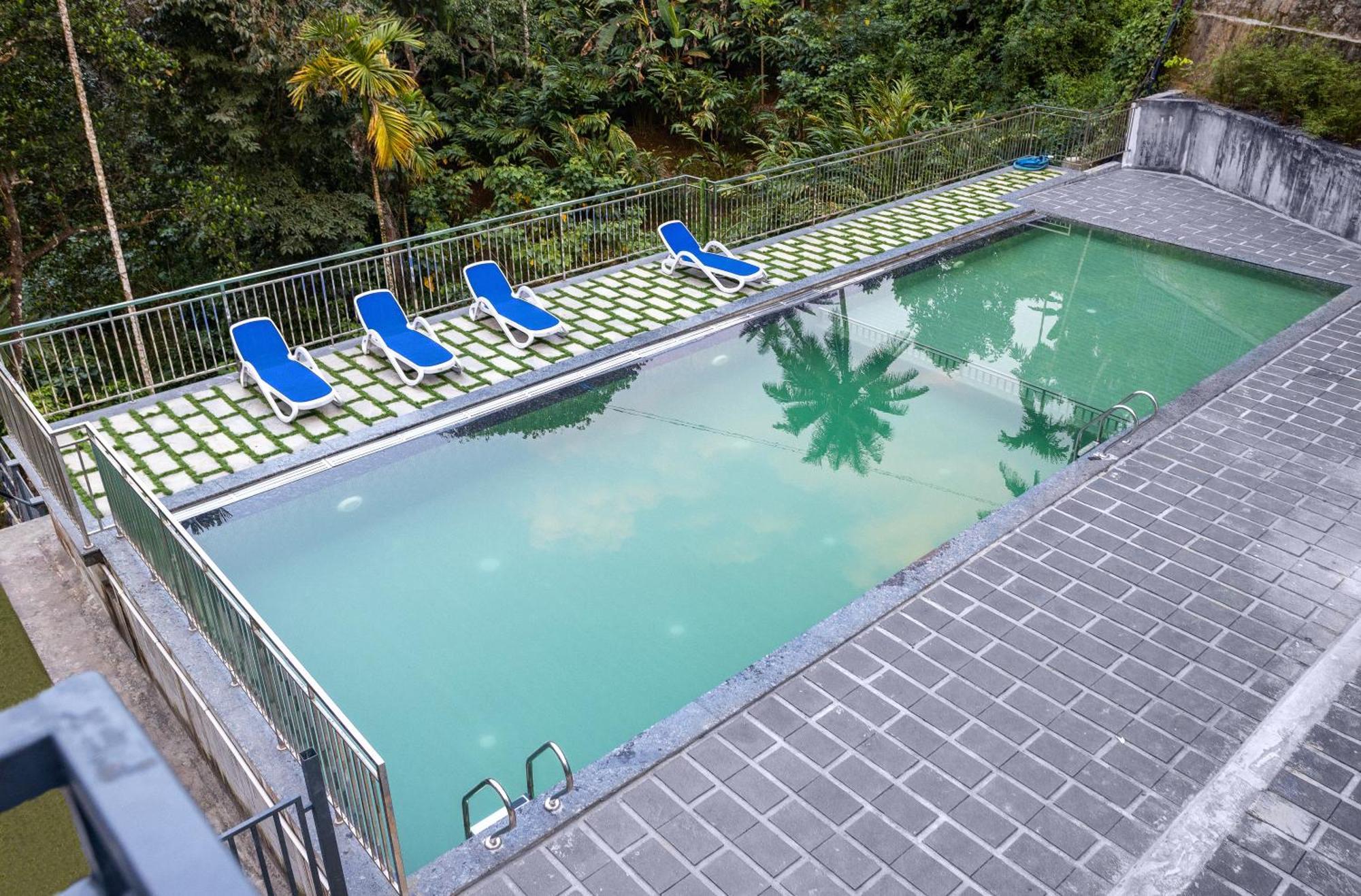 Star Emirates Luxury Resort And Spa, Munnar Anachal Exterior foto