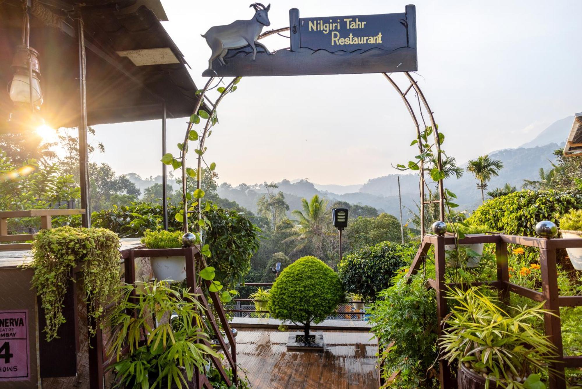 Star Emirates Luxury Resort And Spa, Munnar Anachal Exterior foto