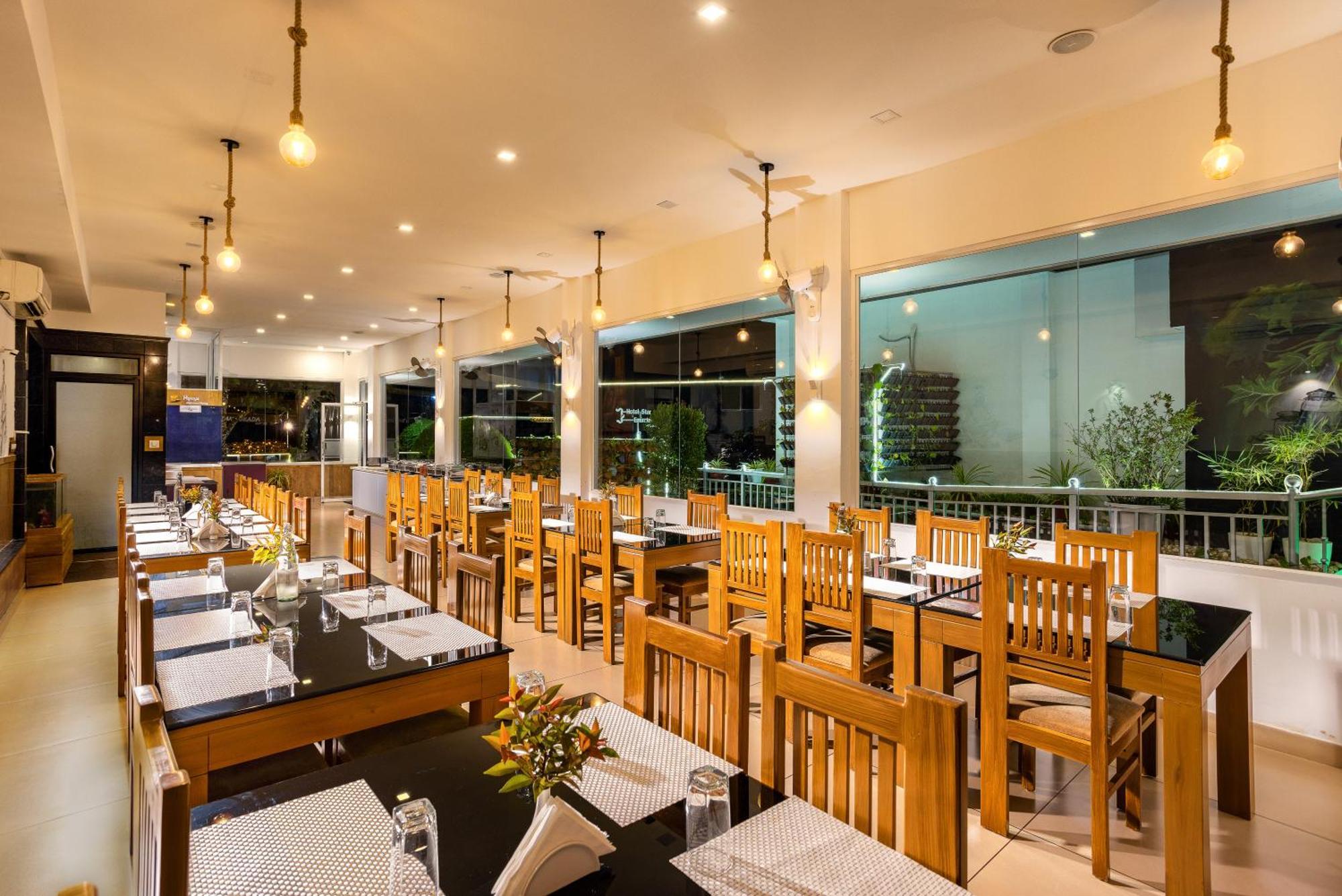 Star Emirates Luxury Resort And Spa, Munnar Anachal Exterior foto